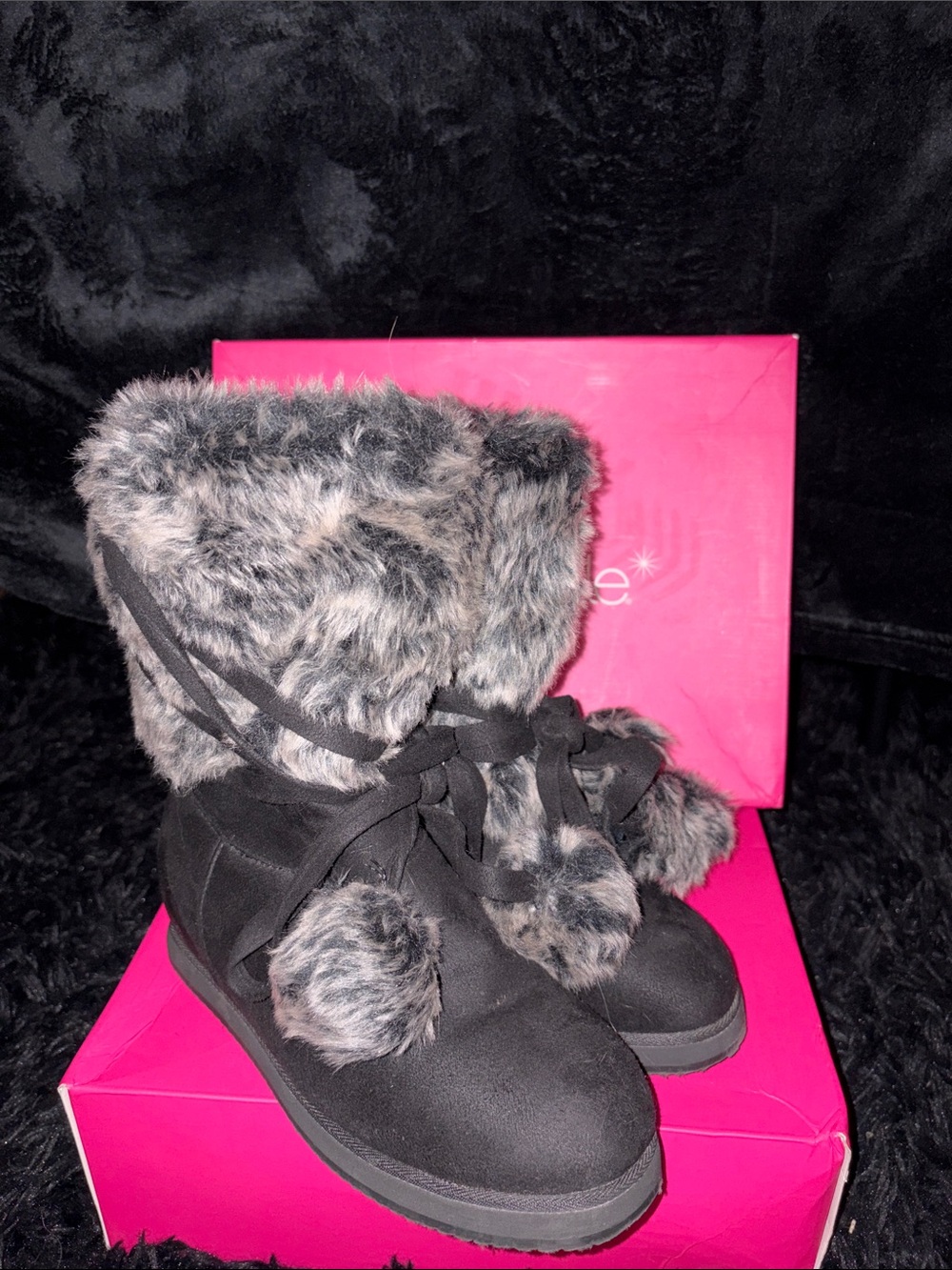 Shoe Dazzle Black Faux Fur Pom Winter Boots